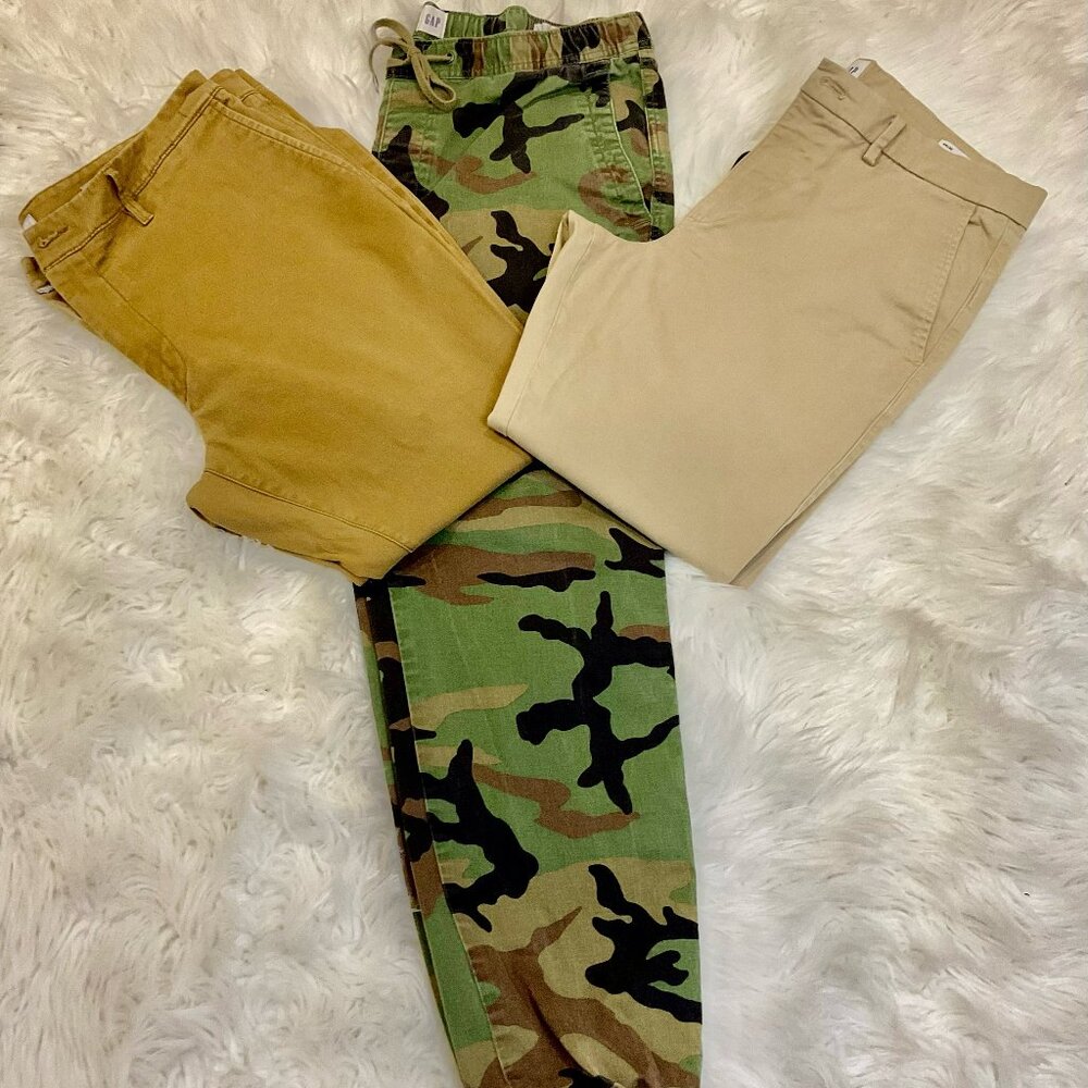 Khaki pants